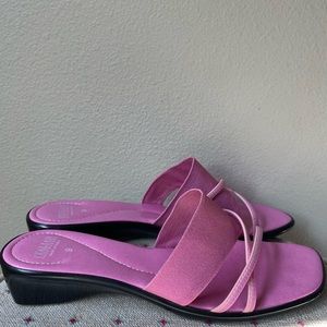 Italian Shoemakers Barbie Pink Strappy Slip On Sandals Women’s 9